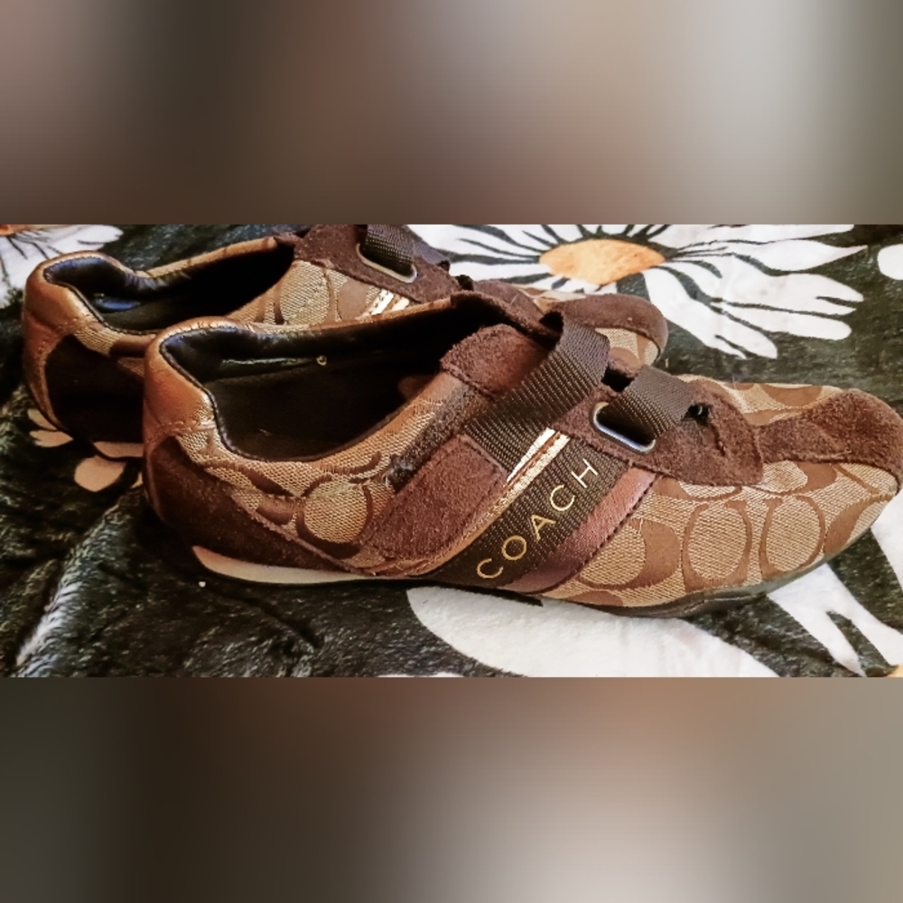 COPY - Jenney Coach Flats. Women's size 7